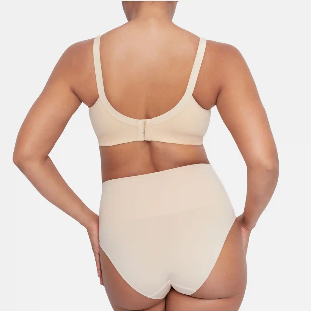 308 Smoothing At Waist Brief