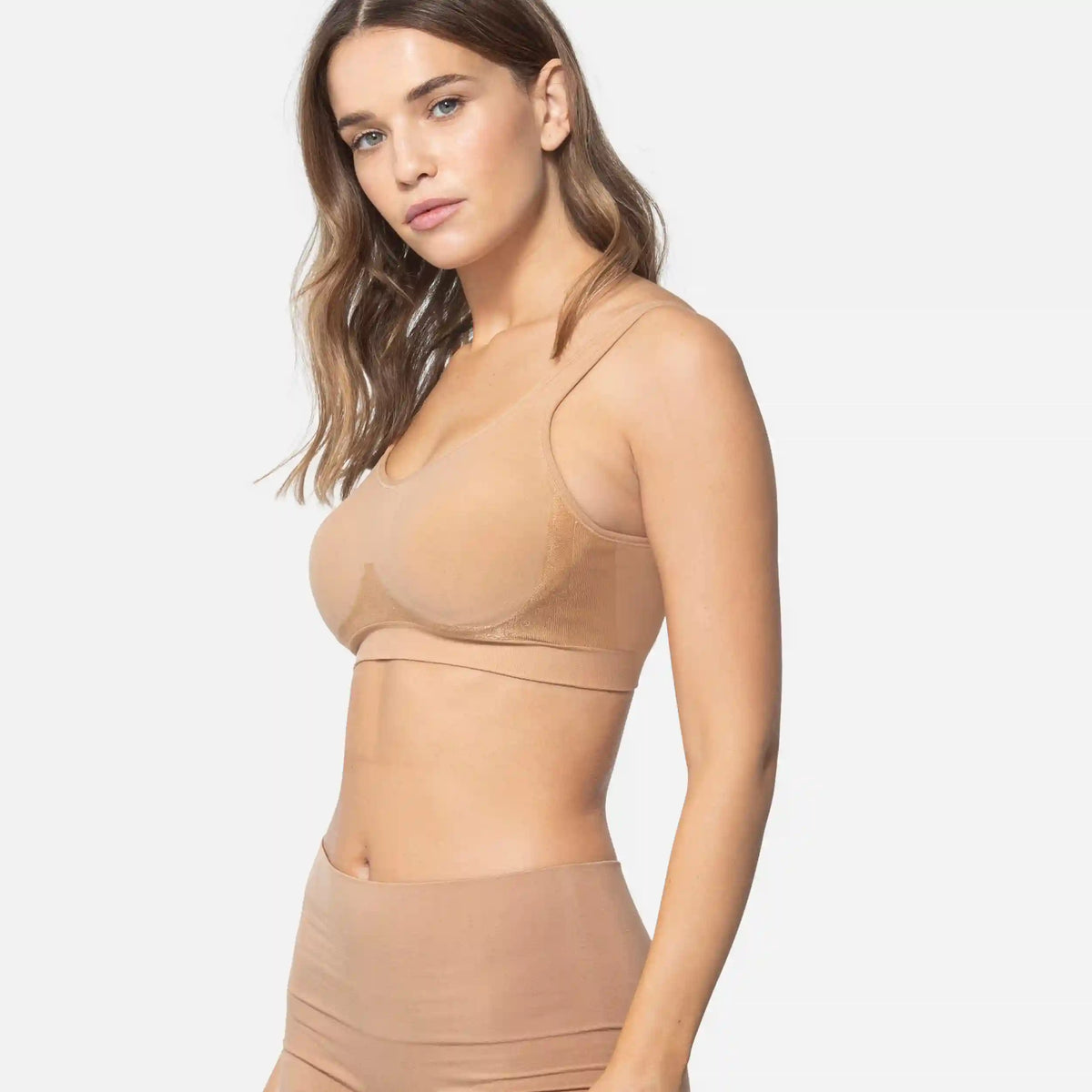 459 The Comfort Shaping Bra with Adjustable Straps