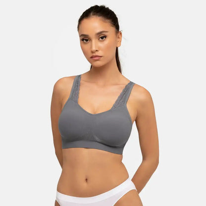 445 The Comfort Bra (Lace Straps)