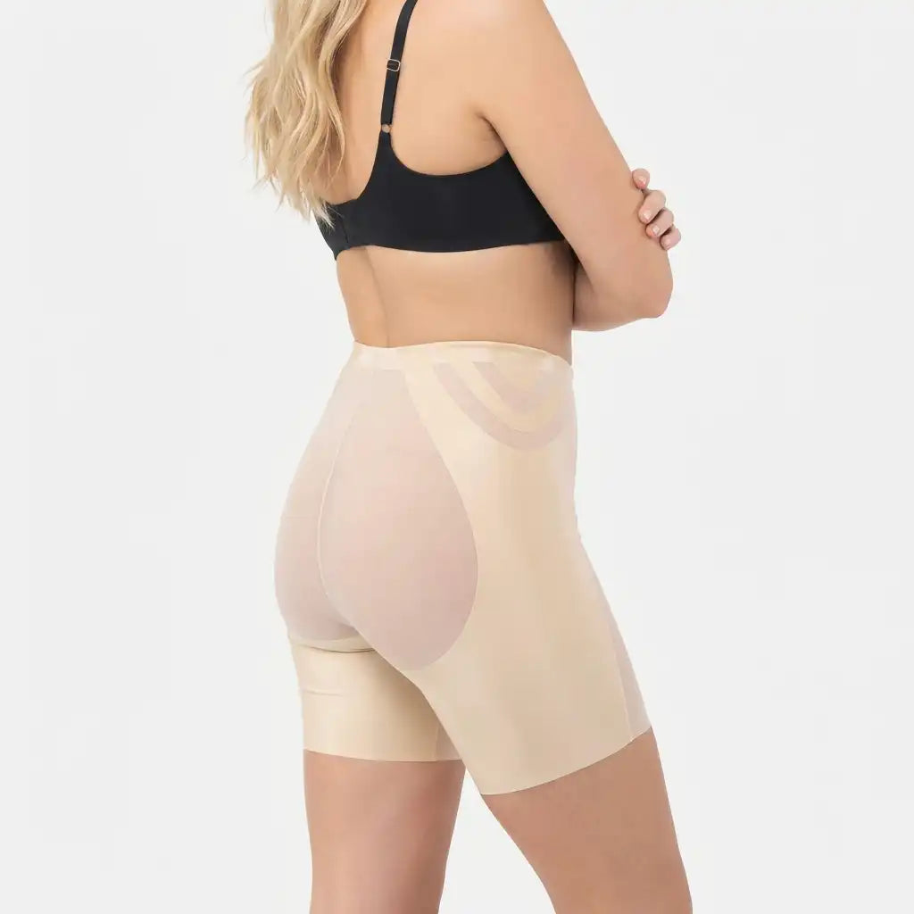Pureshape Mid-Waist Shaping Short