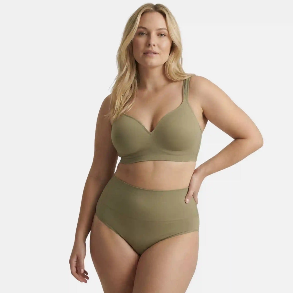 308 Smoothing At Waist Brief