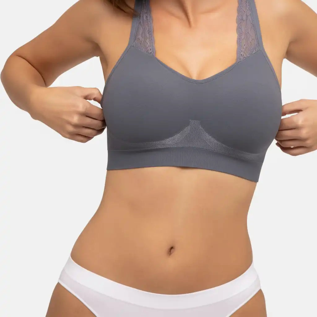 445 The Comfort Bra (Lace Straps)