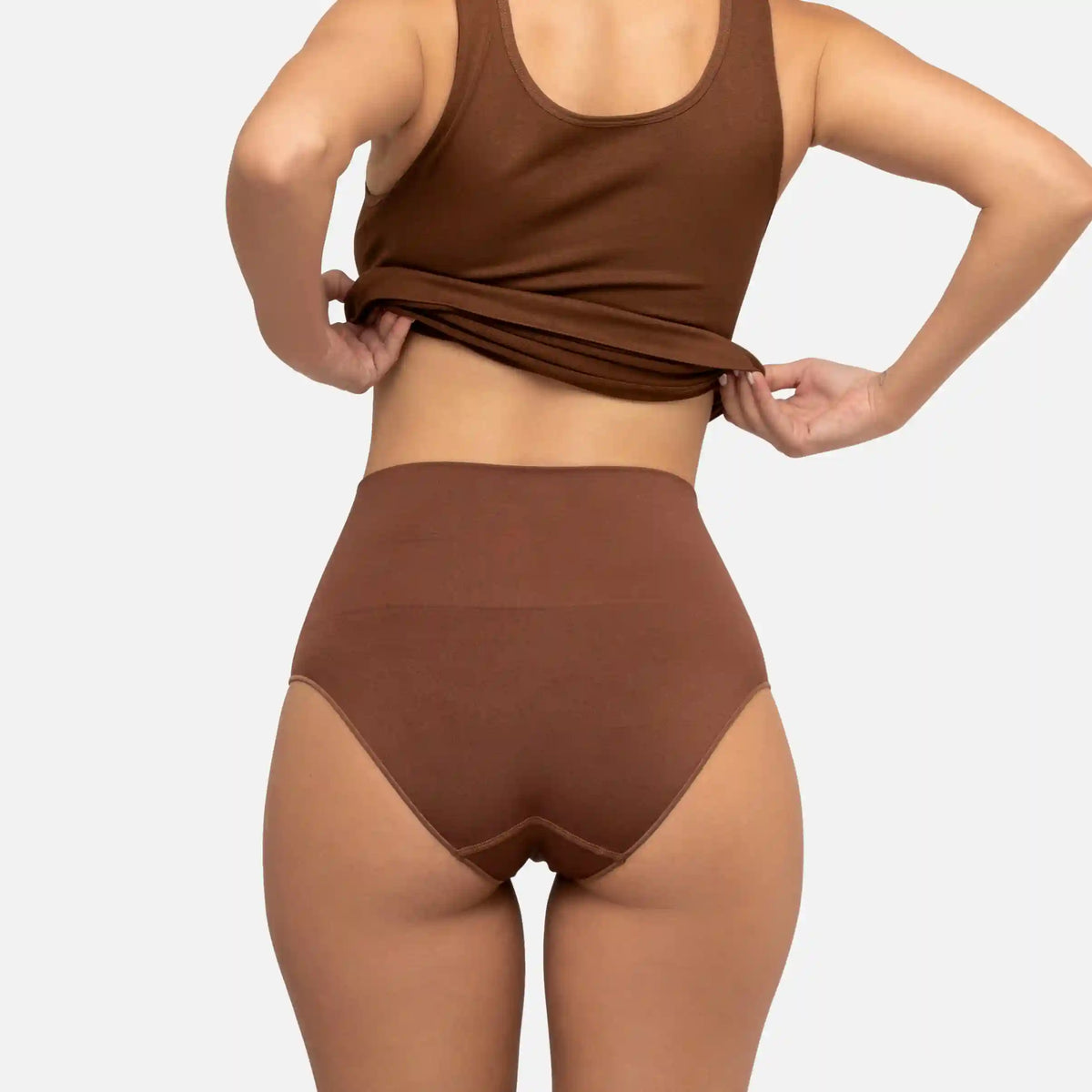 Smoothing At Waist Brief